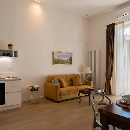 Relais Palazzo Olimpia - Corso Vittorio Emanuele Apartment *