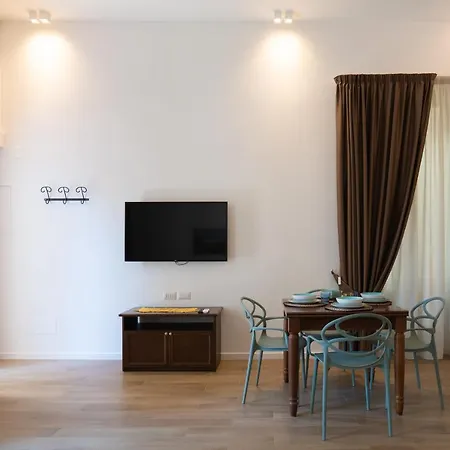 Relais Palazzo Olimpia - Corso Vittorio Emanuele Apartamento Salerno